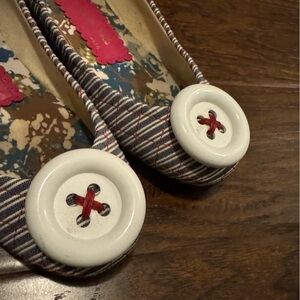 EUC French Sole by Jane Winkworth Quilted Button Flats 40